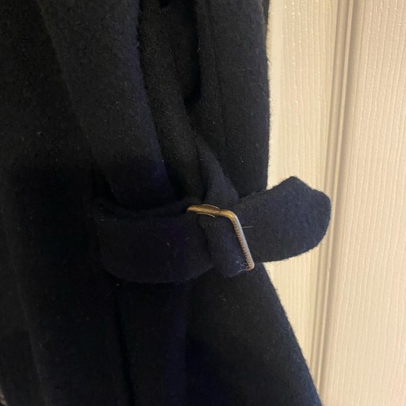 Wool short jacket with leather collar - Picture 3 of 3